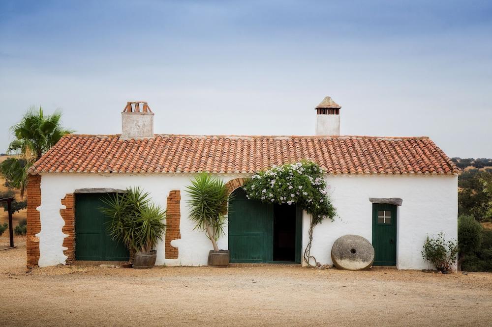 Monte Da Corte Ligeira Bed and Breakfast Cabeça Gorda Exterior foto